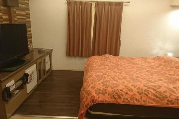 Room 11 of 56