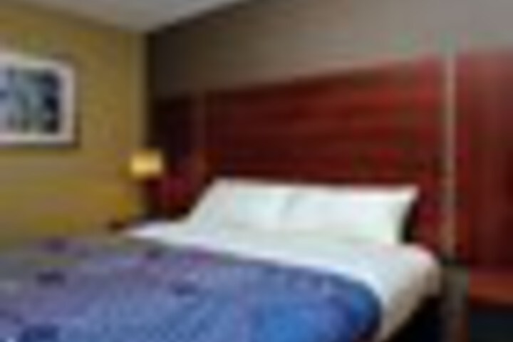 Room 26 of 60