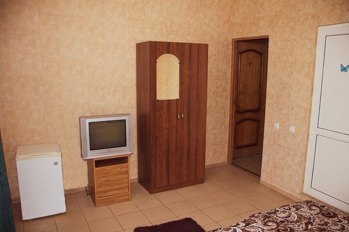 Room 44 of 62