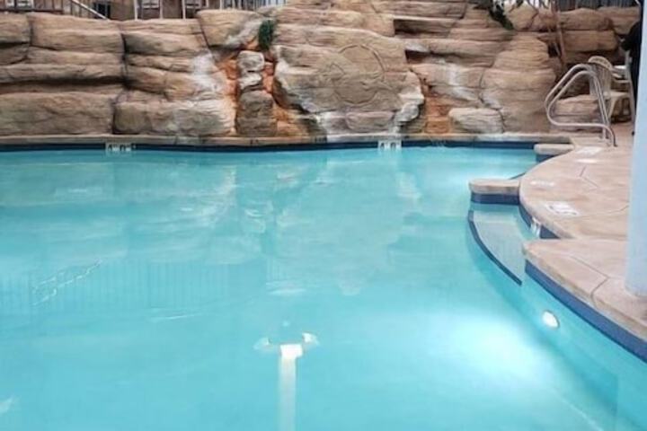 Pool 14 of 54