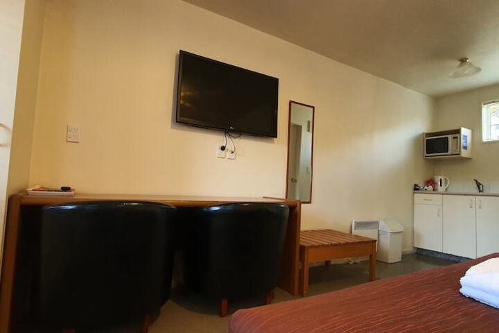 Room 29 of 53