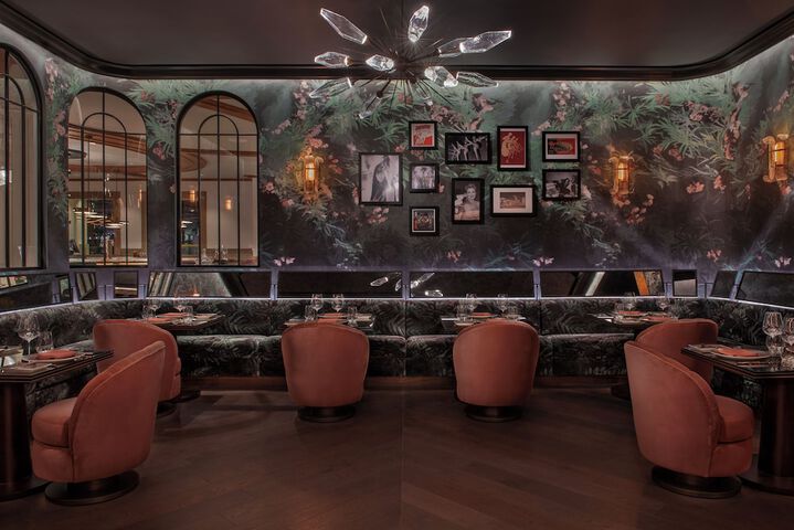 Dining 98 of 144