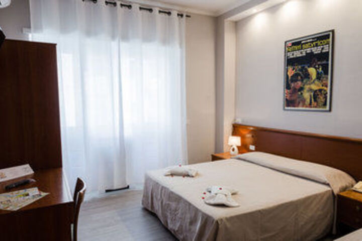 Room 36 of 44