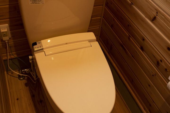 Room 14 of 22