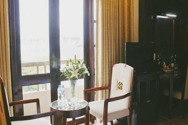 Room 25 of 44