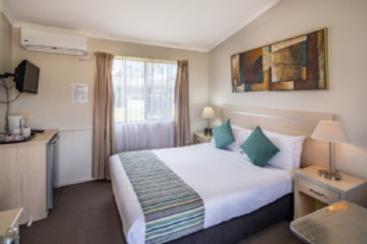 Room 367 of 611