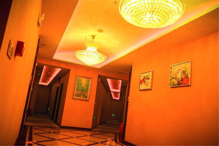 Hotel Interior 5 of 7