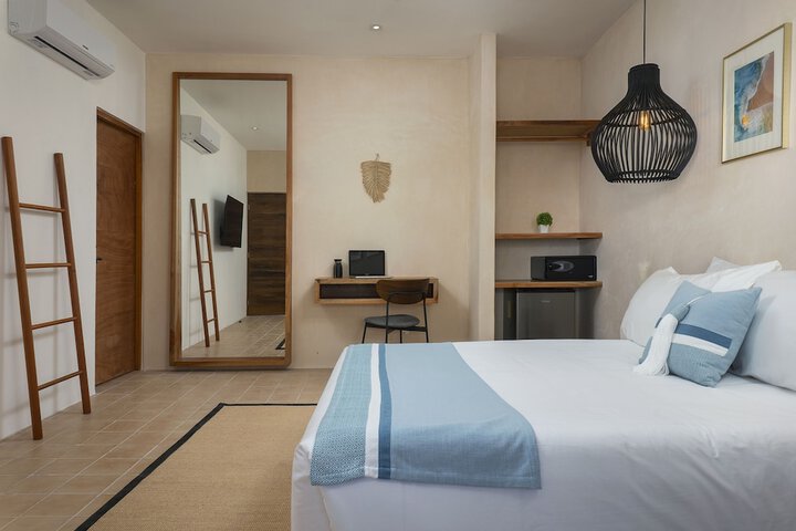 Room 10 of 57