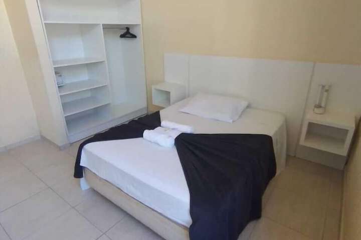 Room 53 of 91
