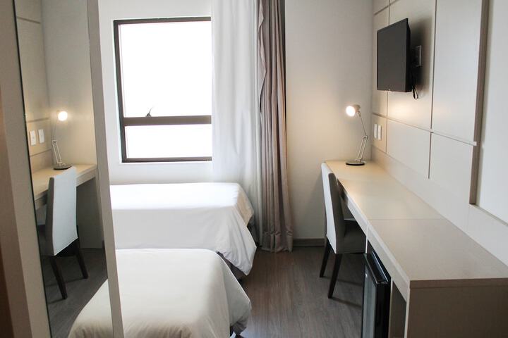 Room 8 of 56