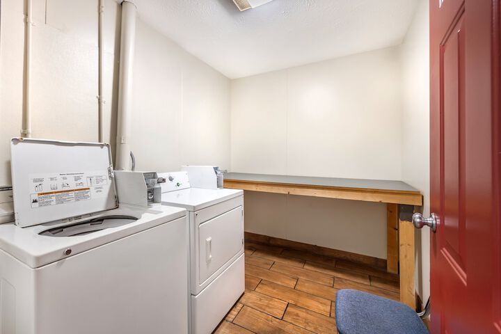 Room 15 of 20
