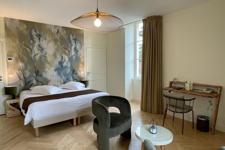 Room 21 of 45