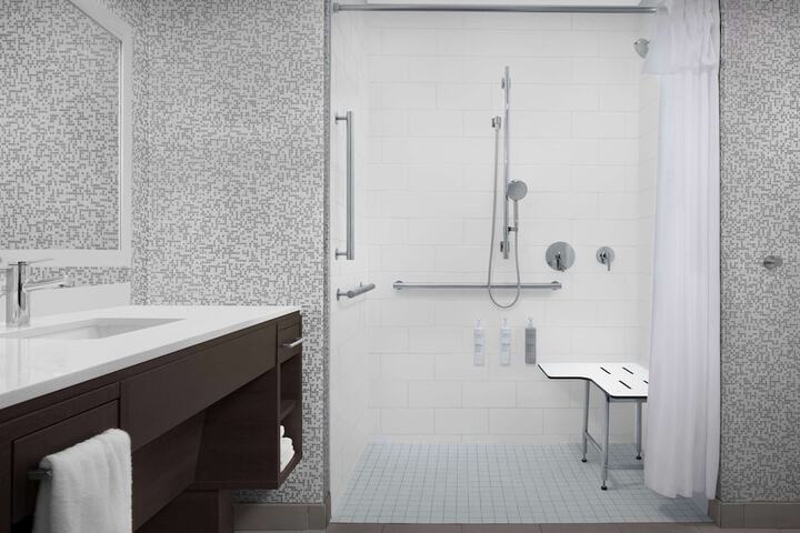 Bathroom shower