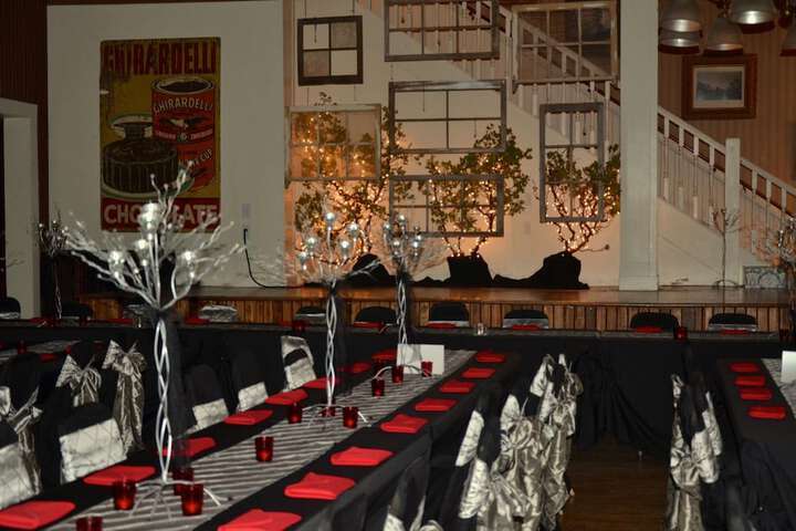 Dining 66 of 135