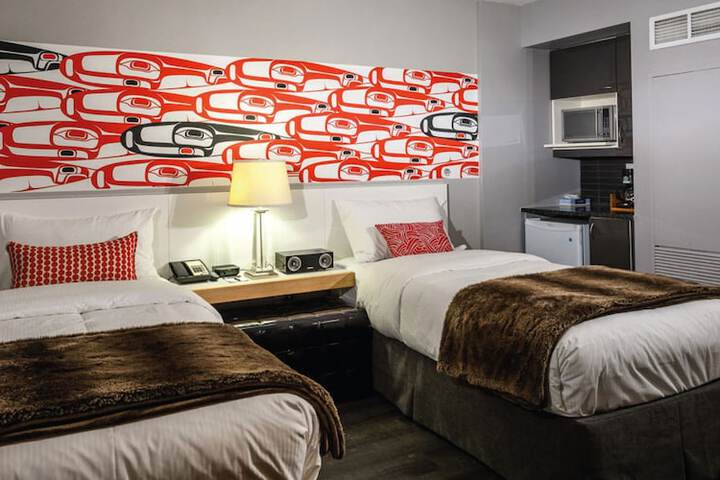 Room 26 of 108