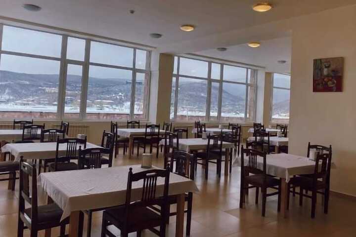 Dining 1 of 2