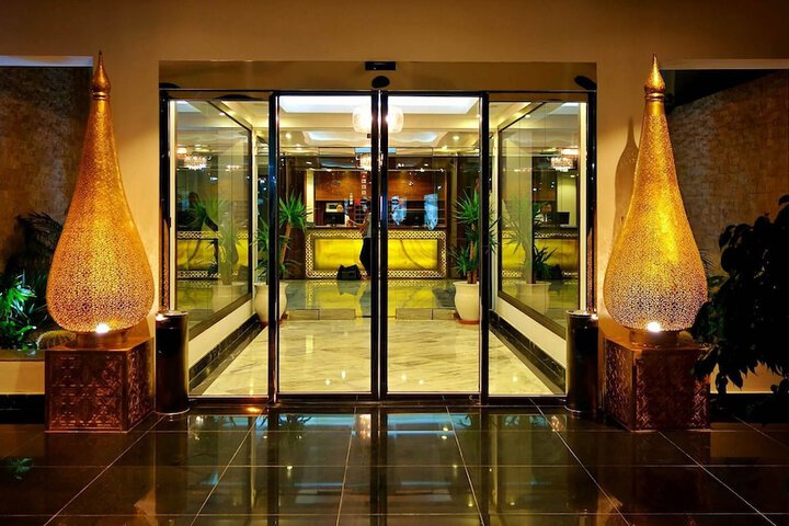Hotel 44 of 51