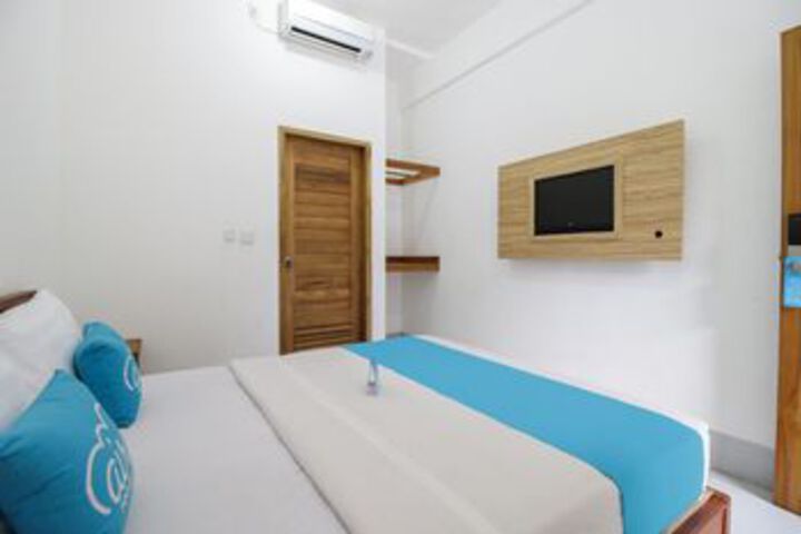 Room 8 of 23