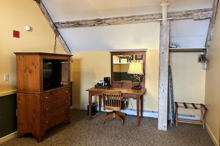 Room 87 of 259