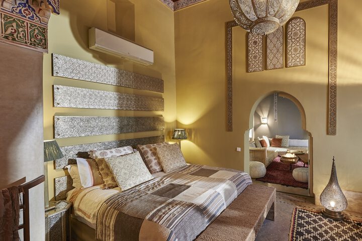 Room 21 of 62