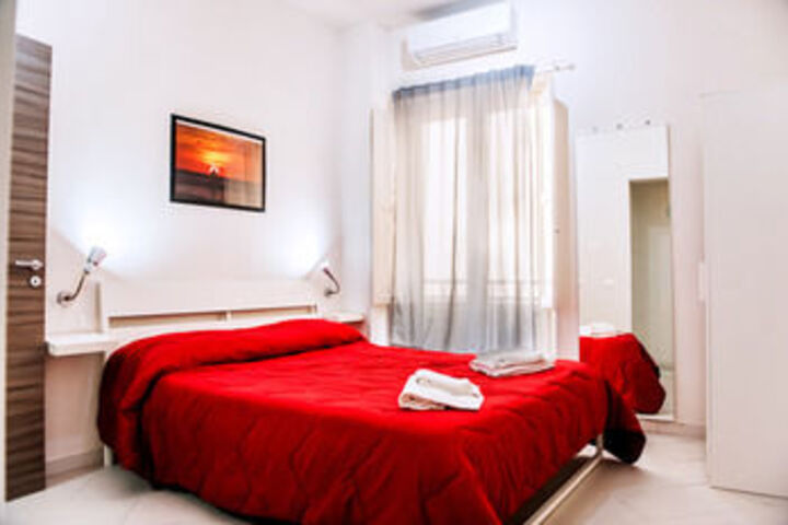 Room 40 of 79