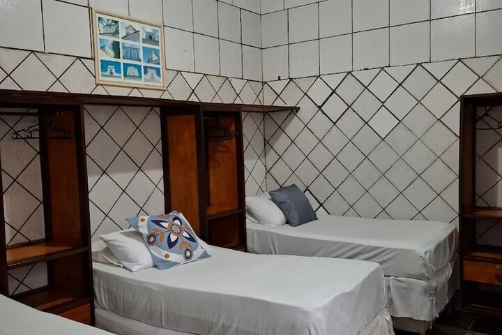 Room 29 of 76