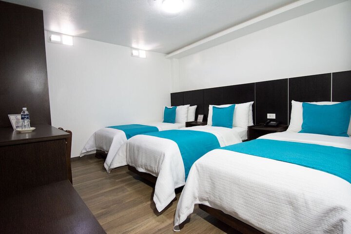 Room 6 of 34