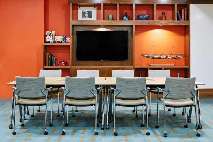 Meeting facility