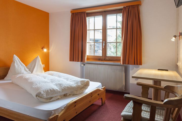 Room 20 of 53