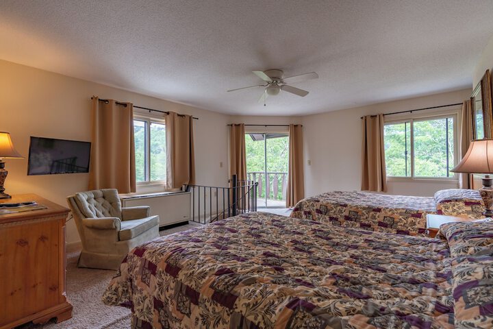 Room 12 of 79