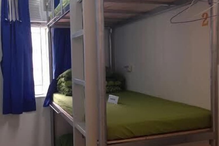 Room 8 of 78