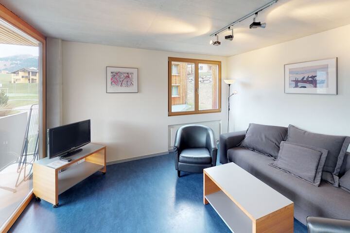 Room 12 of 35