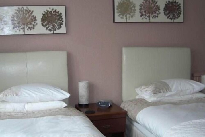 Room 12 of 47