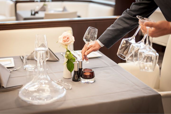Dining 56 of 81