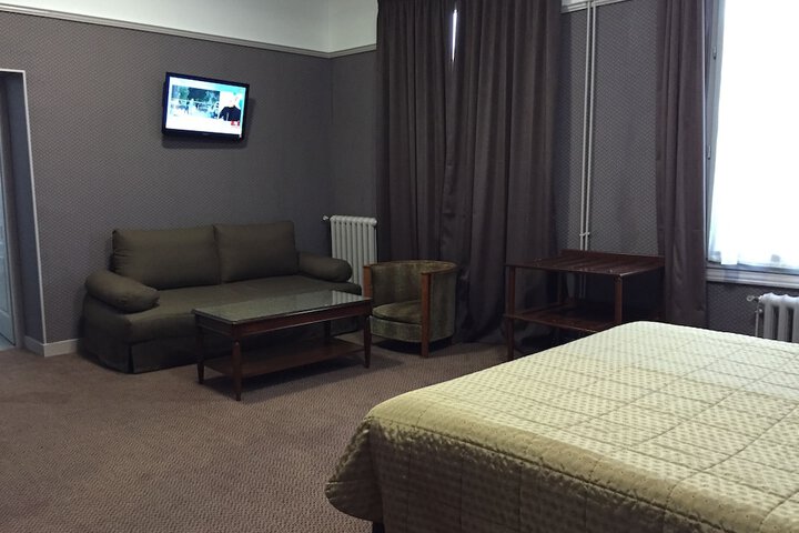 Room 17 of 79