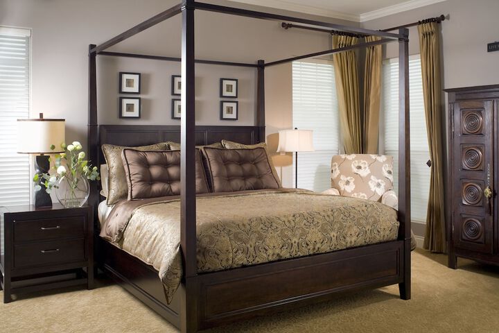 Room 14 of 35