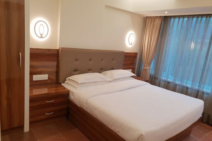 Room 29 of 97