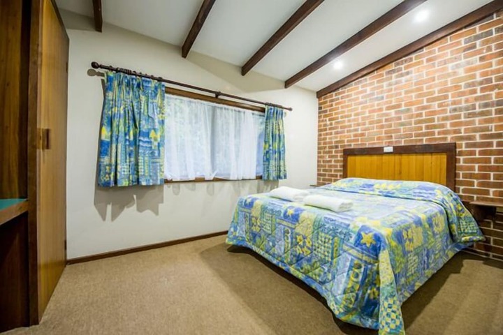 Room 7 of 53
