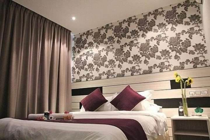 Room 27 of 50