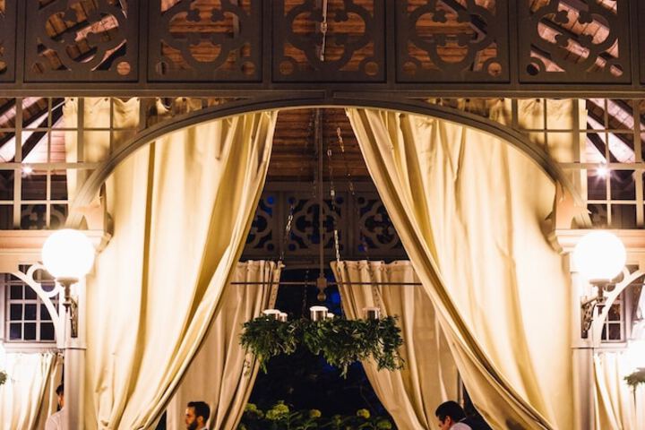 Banquet hall