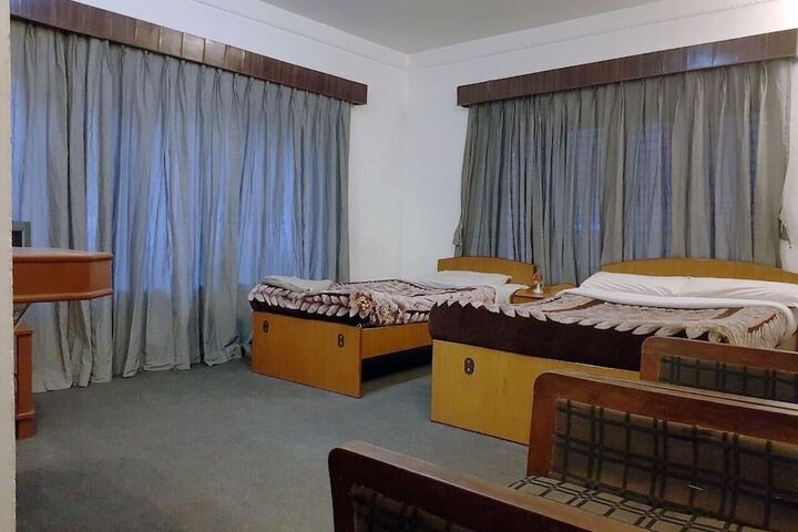 Room 18 of 40