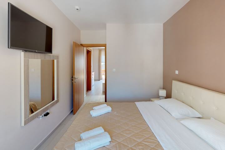 Room 26 of 63