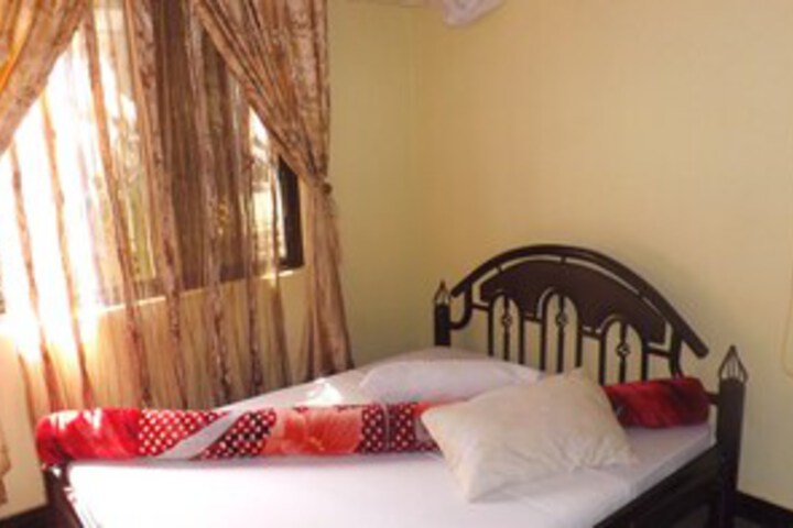 Room 14 of 24