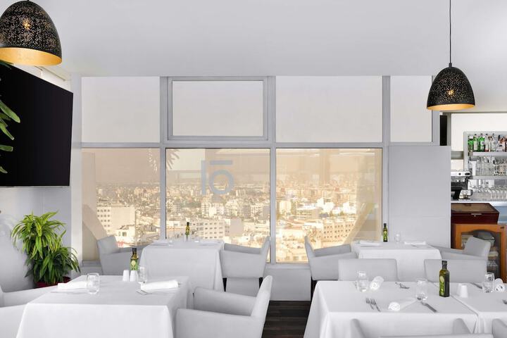 Dining 100 of 137