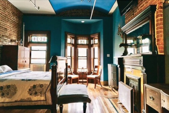 Room 14 of 61