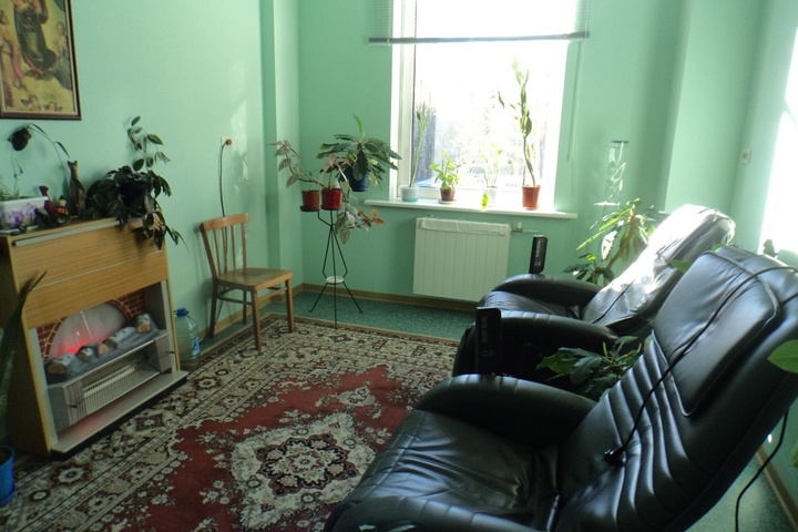 Room 10 of 25