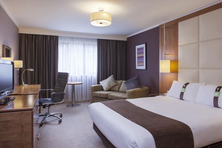 Room 20 of 131