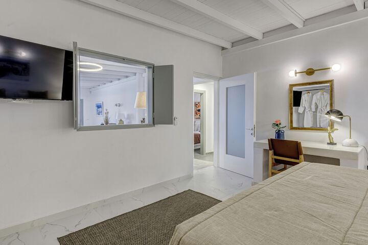 Room 43 of 257