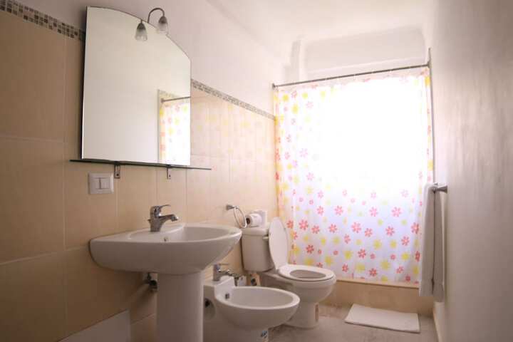 Room 26 of 67