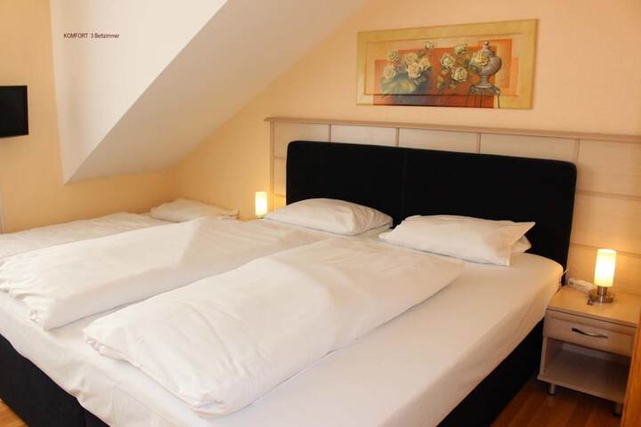Room 10 of 47